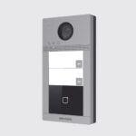 VIDEOPORTERO IP 2 MEGAPIXEL / LLAMADA Y APERTURA REMOTA DESDE APP HIK-CONNECT (REQUIERE MONITOR) / POE / EXTERIOR IP65 + ANTIVANDALICO IK08 / 2 DEPARTAMENTOS / APERTURA CON TARJETA / SOPORTA 2 PUERTAS Y HASTA 6 MONITORES - Imagen 3