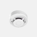 DETECTOR DE HUMO FOTOELÉCTRICO NO DIRECCIONABLE DE 4 HILOS / IDEAL PARA CUALQUIER PANEL DE ALARMA CABLEADO / INDICADORES LED